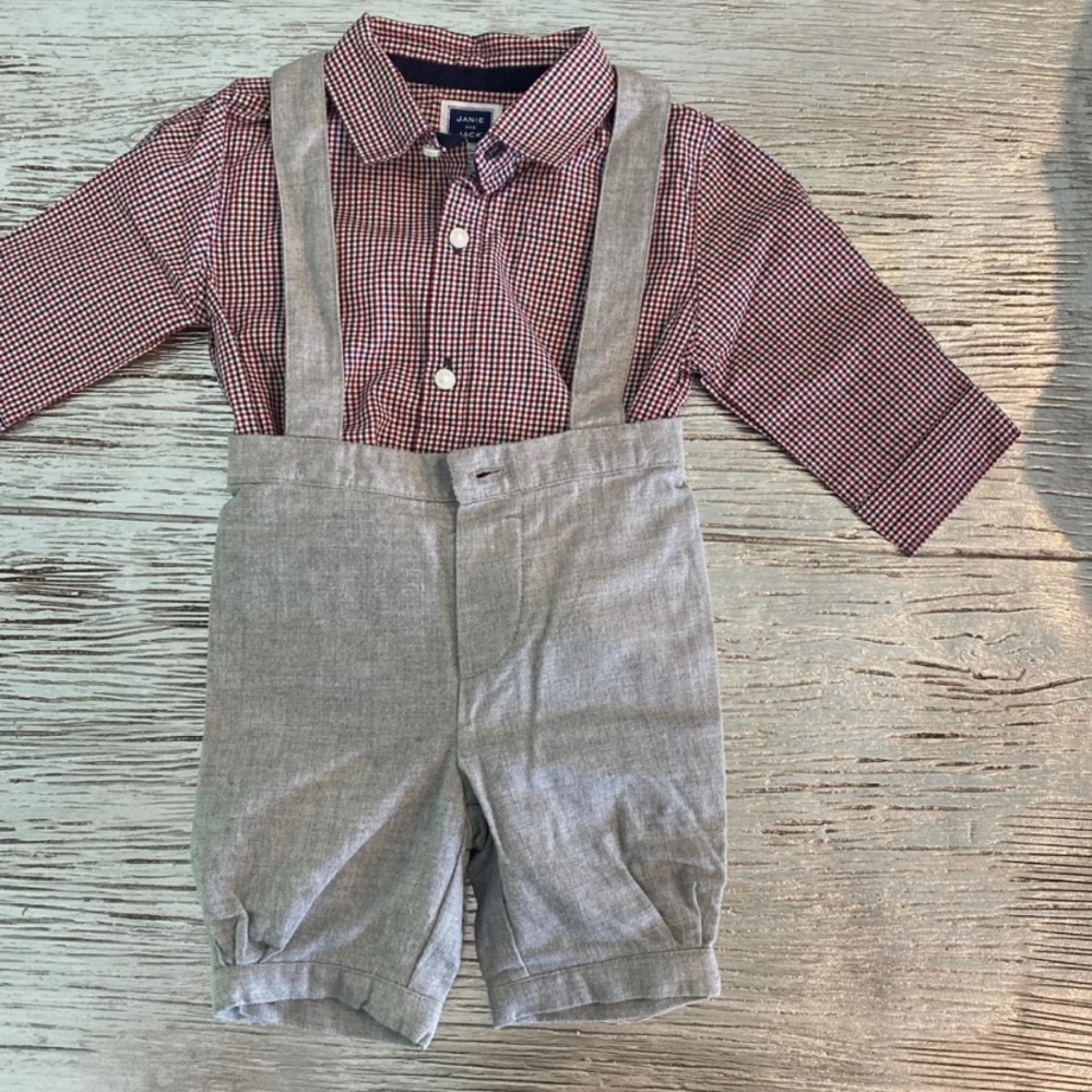 Shorts and collar shirt